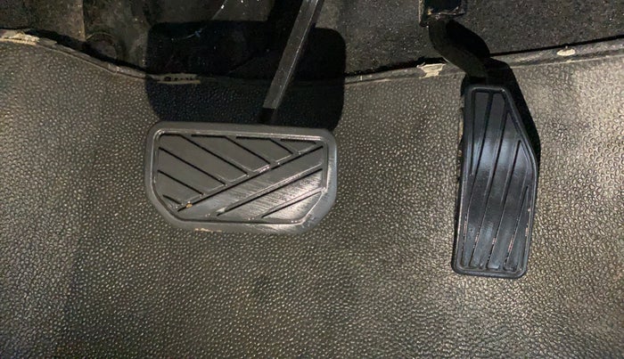 2022 Maruti IGNIS DELTA 1.2 AMT, Petrol, Automatic, 21,867 km, Pedals