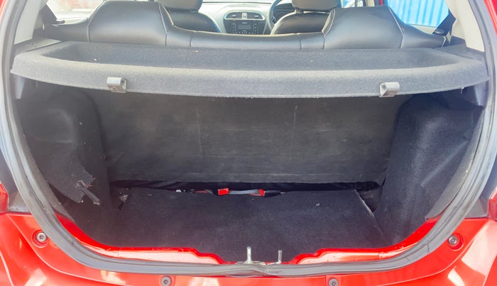 2020 Tata Tiago XT PETROL, Petrol, Manual, 22,192 km, Boot Inside