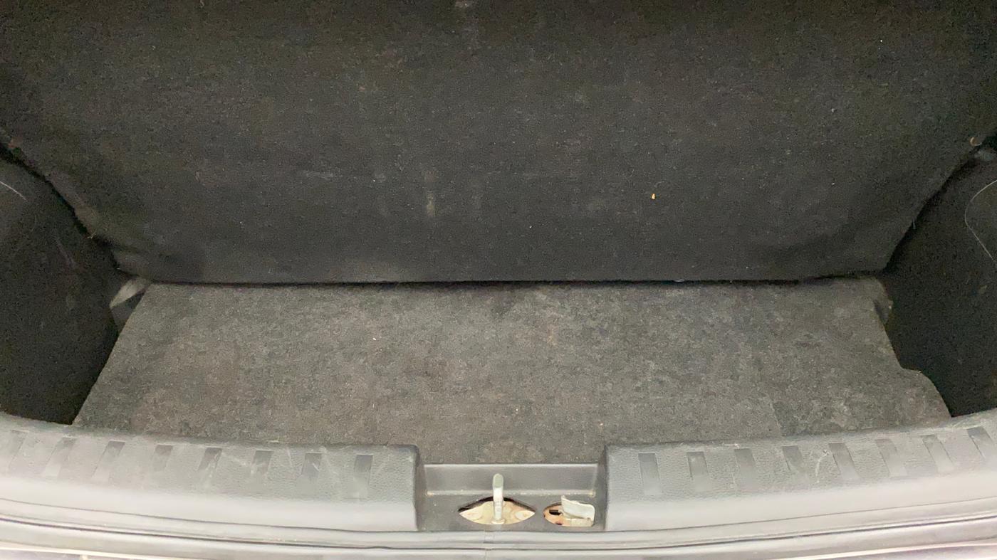 2013 Maruti Swift VDI, Diesel, Manual, 96,607 km, Boot Inside