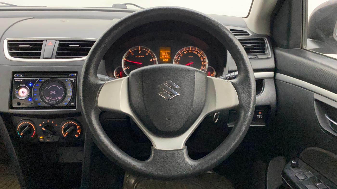 2013 Maruti Swift VDI, Diesel, Manual, 96,607 km, Steering Wheel Close Up