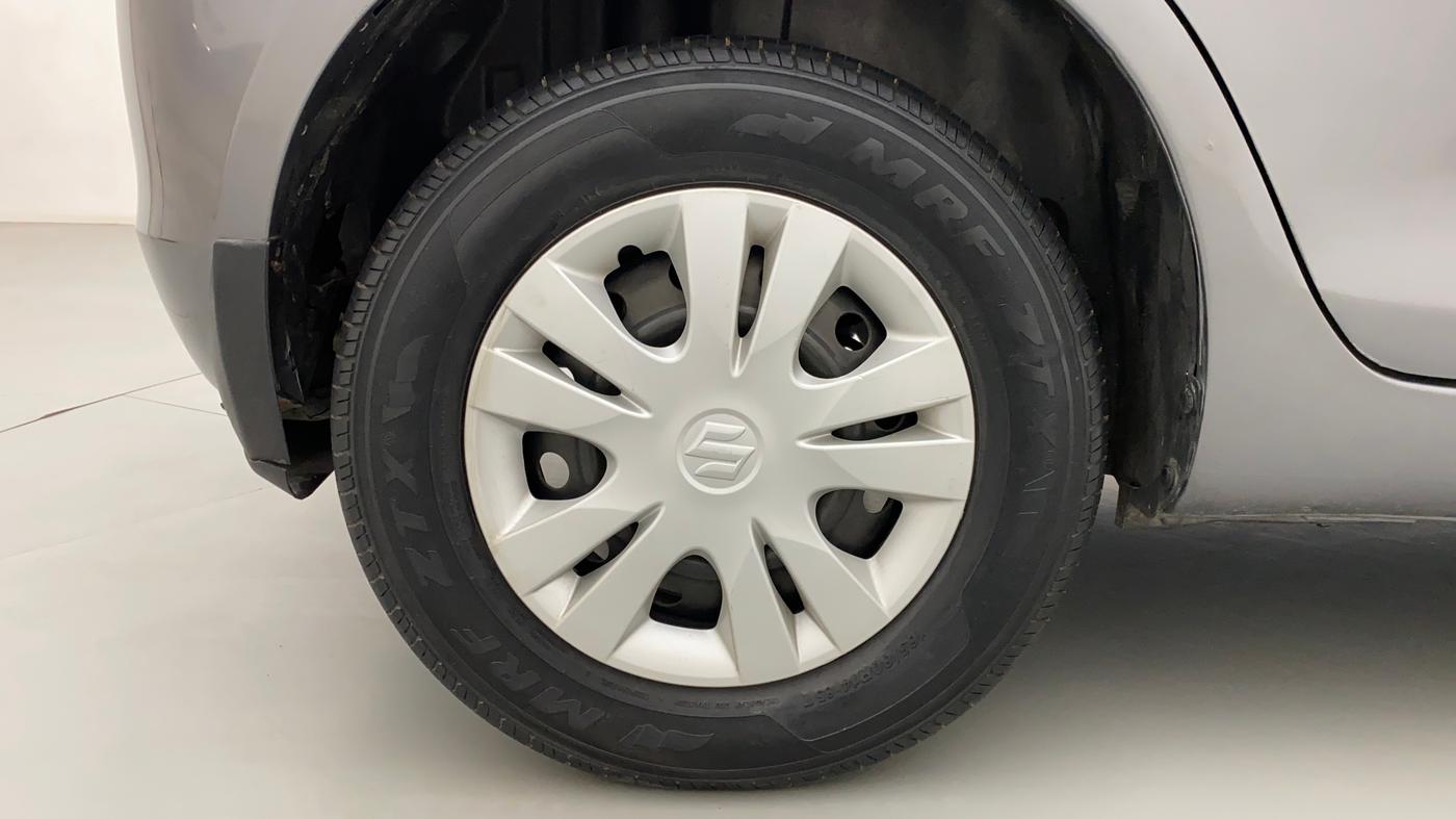 2013 Maruti Swift VDI, Diesel, Manual, 96,607 km, Right Rear Wheel