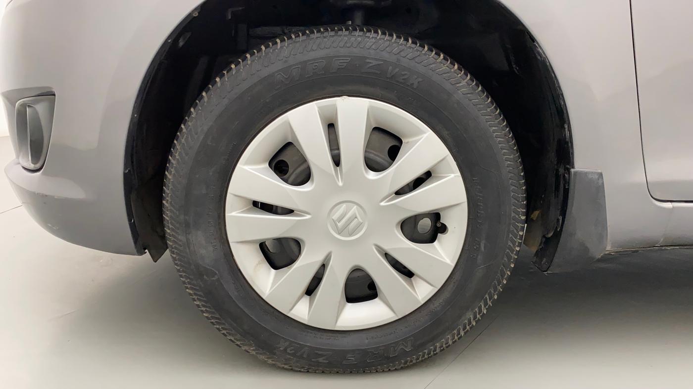 2013 Maruti Swift VDI, Diesel, Manual, 96,607 km, Left Front Wheel