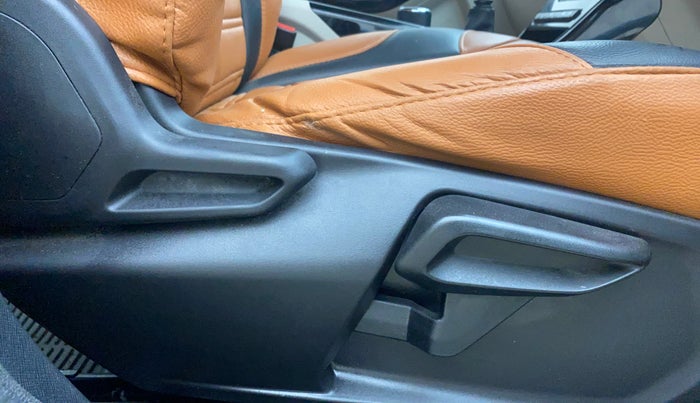 2022 Tata NEXON XZ PLUS (O) PETROL, Petrol, Manual, 70,567 km, Driver Side Adjustment Panel