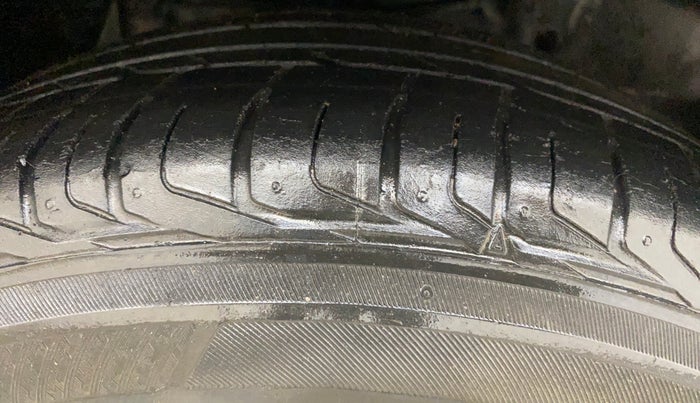 2022 Tata NEXON XZ PLUS (O) PETROL, Petrol, Manual, 70,567 km, Right Front Tyre Tread