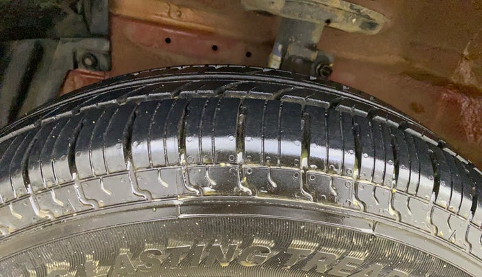 2016 Maruti Swift Dzire VXI, Petrol, Manual, 24,971 km, Left Front Tyre Tread