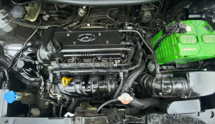 2013 Hyundai Verna FLUIDIC 1.6 SX VTVT, Petrol, Manual, 68,162 km, Engine Bonet View