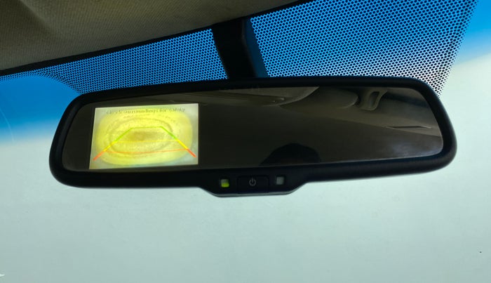 2013 Hyundai Verna FLUIDIC 1.6 SX VTVT, Petrol, Manual, 68,162 km, IRVM mounted Camera