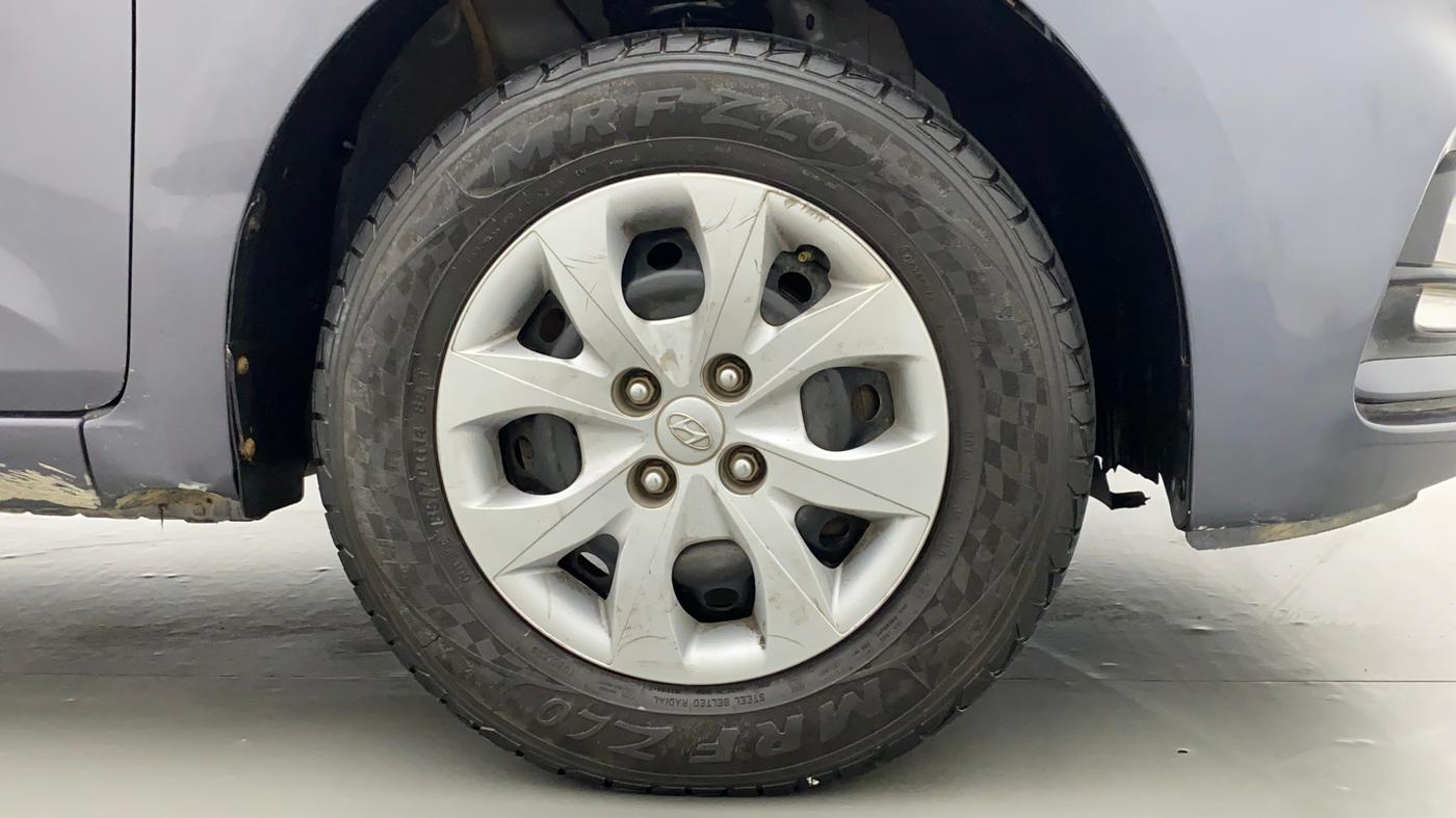 2019 Hyundai Elite i20 MAGNA PLUS 1.2, CNG, Manual, 56,414 km, Right Front Wheel