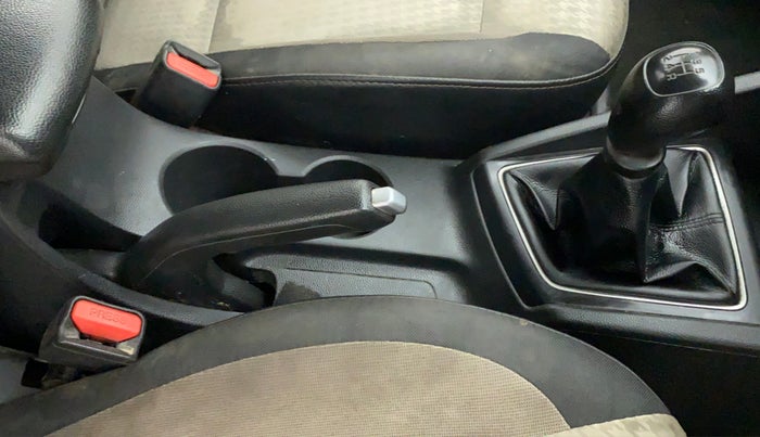 2019 Hyundai Elite i20 MAGNA PLUS 1.2, CNG, Manual, 56,414 km, Gear Lever