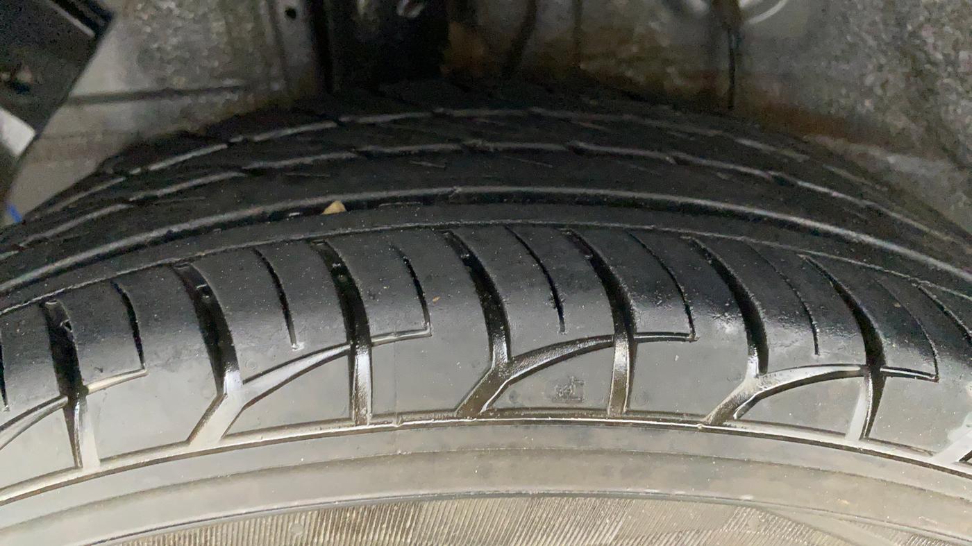 2019 Hyundai Elite i20 MAGNA PLUS 1.2, CNG, Manual, 56,414 km, Right Rear Tyre Tread