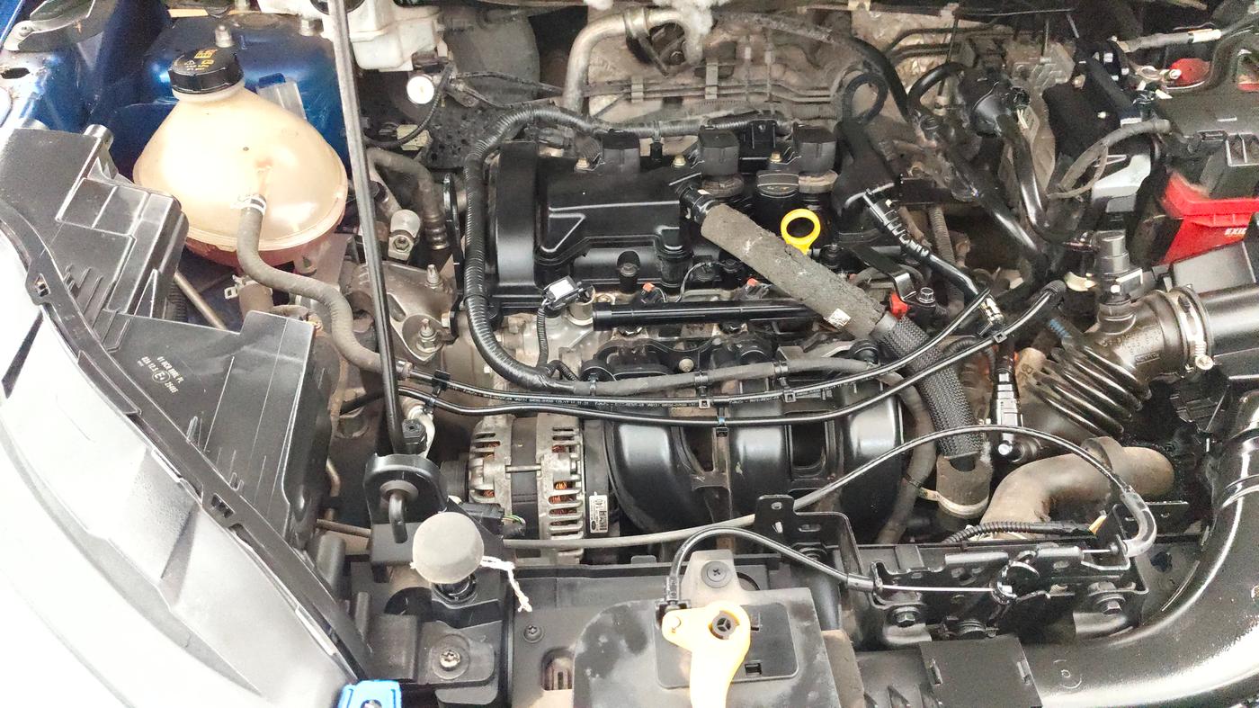 2018 Ford Ecosport TITANIUM + 1.5L PETROL AT, Petrol, Automatic, 61,005 km, Engine View - Right