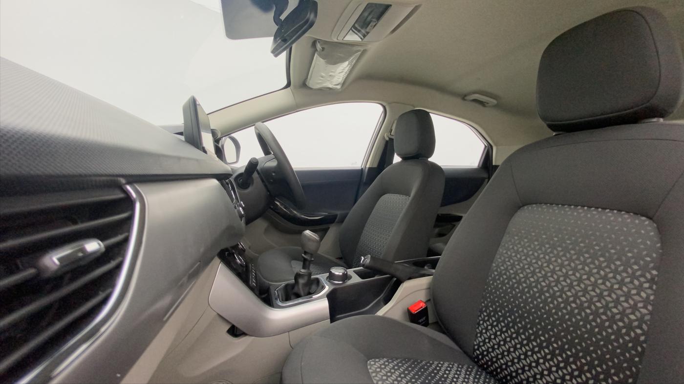 2018 Tata NEXON XZ DIESEL, Diesel, Manual, 66,345 km, Right Side Front Door Cabin