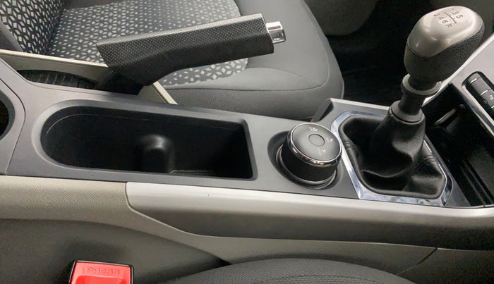 2018 Tata NEXON XZ DIESEL, Diesel, Manual, 66,345 km, Gear Lever