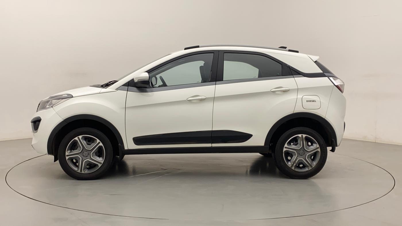 2018 Tata NEXON XZ DIESEL, Diesel, Manual, 66,345 km, Left Side