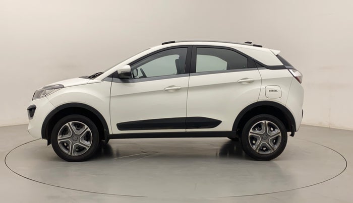 2018 Tata NEXON XZ DIESEL, Diesel, Manual, 66,345 km, Left Side