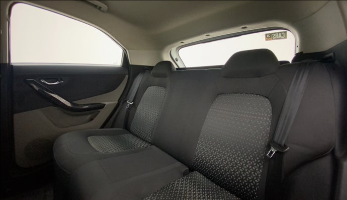 2018 Tata NEXON XZ DIESEL, Diesel, Manual, 66,345 km, Right Side Rear Door Cabin