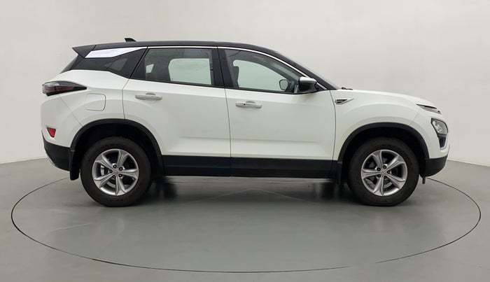 2019 Tata Harrier XZ 2.0L DUAL TONE, Diesel, Manual, 32,810 km, Right Side