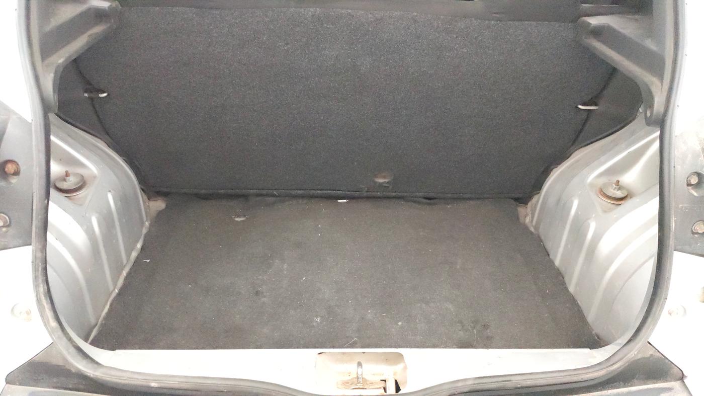 2016 Renault Kwid RXL, Petrol, Manual, 60,098 km, Boot Inside