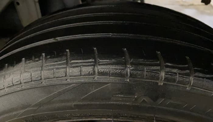2019 Maruti Alto K10 VXI, Petrol, Manual, 77,364 km, Left Rear Tyre Tread