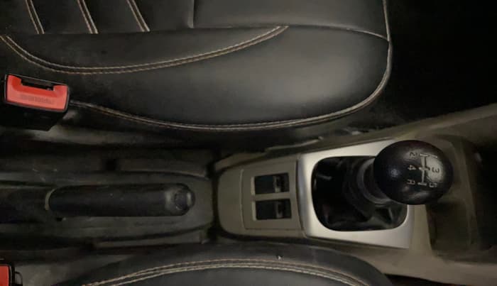 2019 Maruti Alto K10 VXI, Petrol, Manual, 77,364 km, Gear Lever
