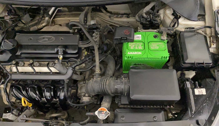 2015 Hyundai Elite i20 MAGNA 1.2, Petrol, Manual, 1,03,806 km, Engine View - Left