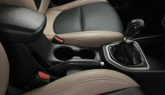2017 Hyundai Creta SX PLUS 1.6 PETROL, Petrol, Manual, 82,070 km, Gear Lever