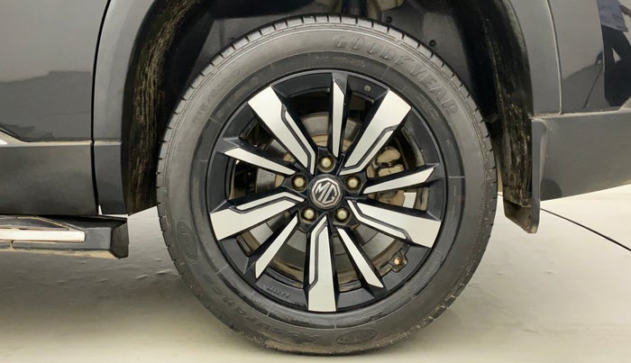 2019 MG HECTOR SMART HYBRID 1.5 PETROL, Petrol, Manual, 51,162 km, Left Rear Wheel