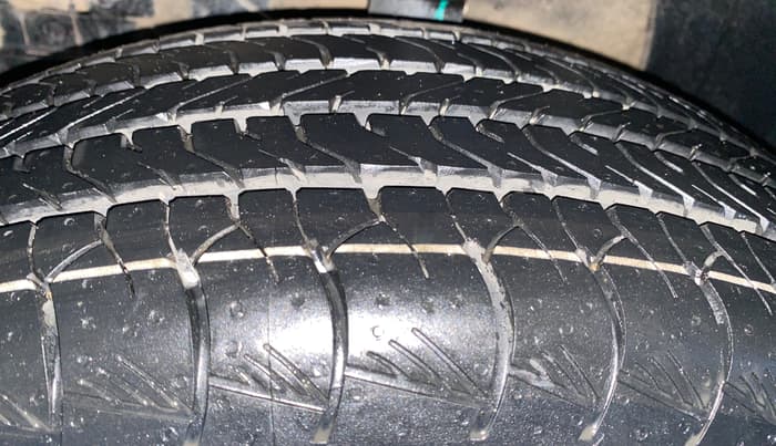 2024 Maruti Grand Vitara SIGMA SMART HYBRID, Petrol, Manual, 17,444 km, Left Front Tyre Tread