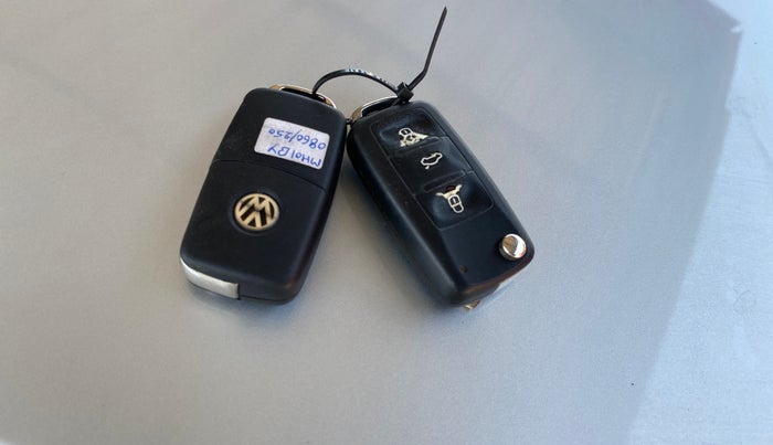 2014 Volkswagen Polo HIGHLINE1.2L, Petrol, Manual, 44,306 km, Key Close Up