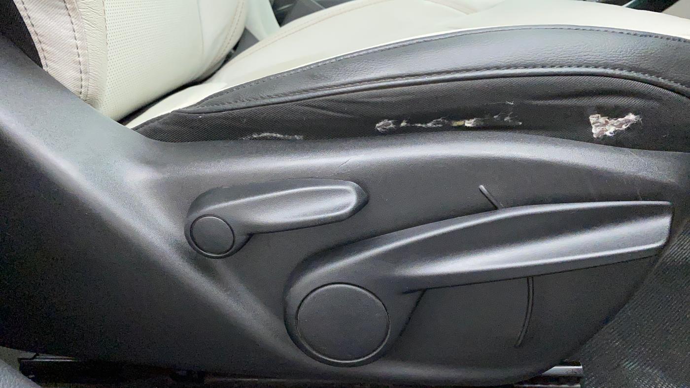2017 Jeep Compass LIMITED (O) 2.0 4*4, Diesel, Manual, 78,388 km, Driver Side Adjustment Panel