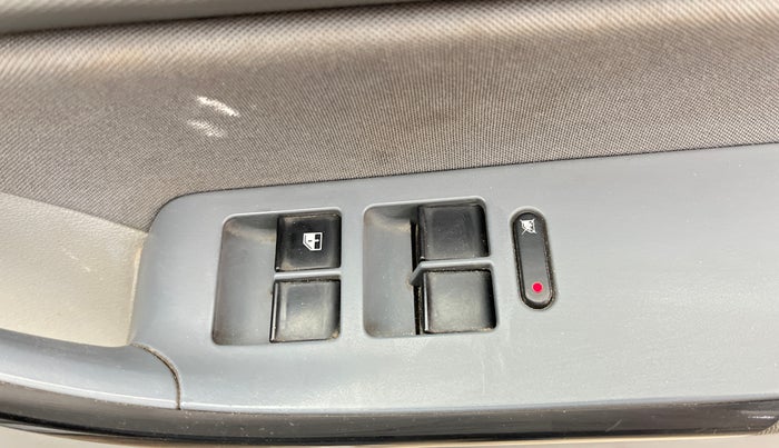 2021 Tata TIGOR XZ PLUS PETROL, Petrol, Manual, 97,145 km, Driver Side Door Panels Control