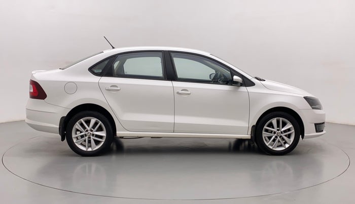 2017 Skoda Rapid STYLE 1.5 TDI AT, Diesel, Automatic, 63,272 km, Right Side View