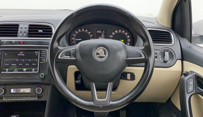 2017 Skoda Rapid STYLE 1.5 TDI AT, Diesel, Automatic, 63,272 km, Steering Wheel Close Up