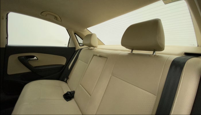 2017 Skoda Rapid STYLE 1.5 TDI AT, Diesel, Automatic, 63,272 km, Right Side Rear Door Cabin