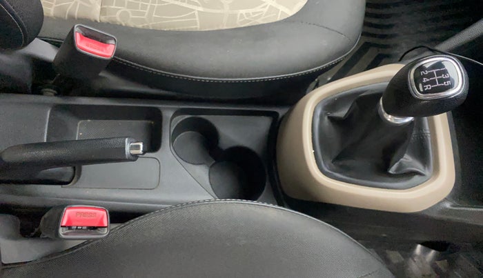 2015 Hyundai Grand i10 SPORTZ 1.2 KAPPA VTVT, Petrol, Manual, 69,336 km, Gear Lever