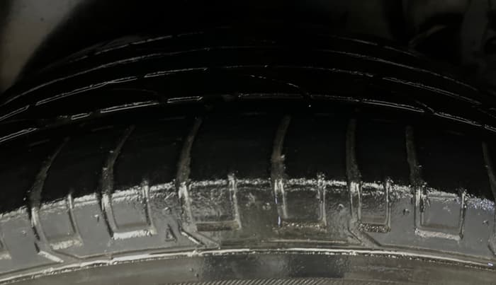 2017 Hyundai Creta SX PLUS 1.6 PETROL, Petrol, Manual, 60,821 km, Left Rear Tyre Tread