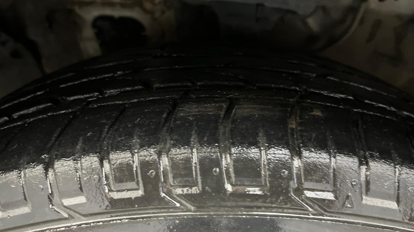 2017 Hyundai Creta SX PLUS 1.6 PETROL, Petrol, Manual, 60,821 km, Left Front Tyre Tread