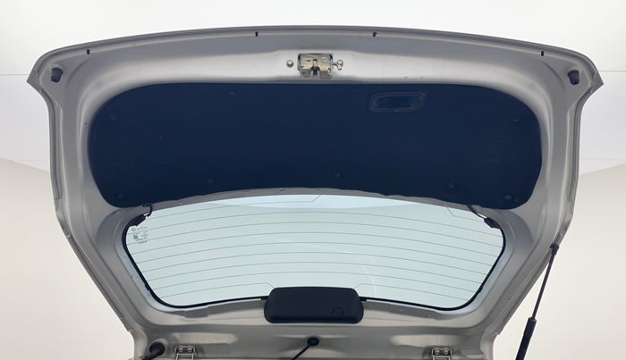 2016 Toyota Etios Liva D 4D VD, Diesel, Manual, 74,235 km, Boot Door Open