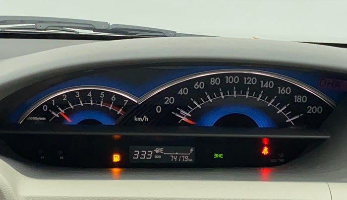 2016 Toyota Etios Liva D 4D VD, Diesel, Manual, 74,235 km, Odometer Image