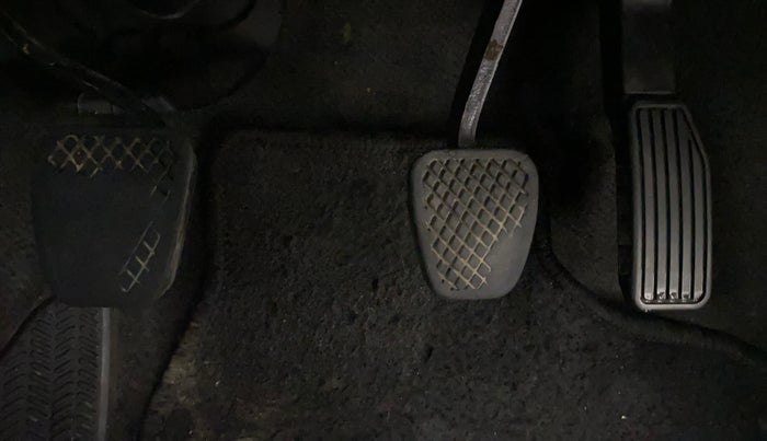 2017 Honda WR-V 1.5L I-DTEC VX MT, Diesel, Manual, 57,974 km, Pedals