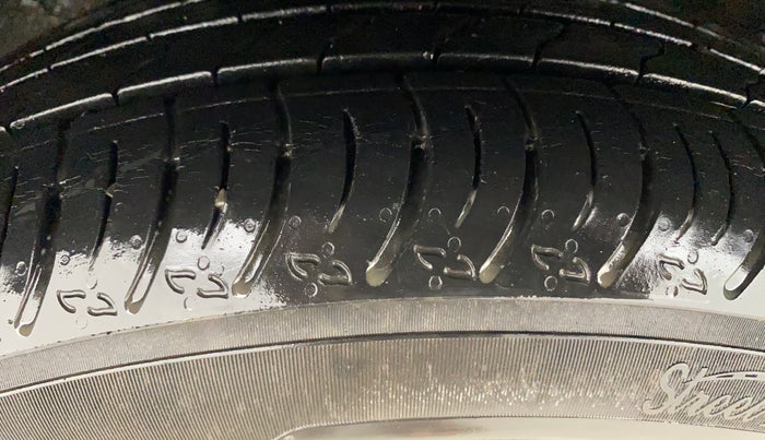 2017 Honda WR-V 1.5L I-DTEC VX MT, Diesel, Manual, 57,974 km, Right Rear Tyre Tread