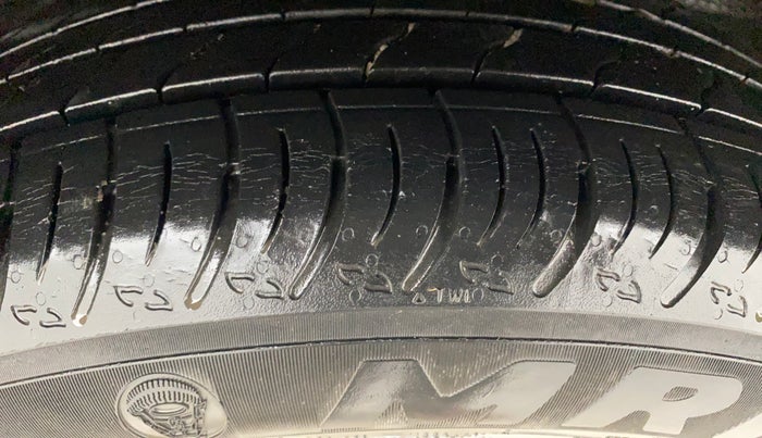 2017 Honda WR-V 1.5L I-DTEC VX MT, Diesel, Manual, 57,974 km, Left Rear Tyre Tread