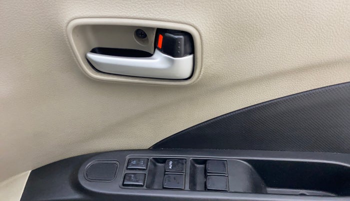 2015 Maruti Celerio VXI AMT, Petrol, Automatic, 1,00,303 km, Driver Side Door Panels Control