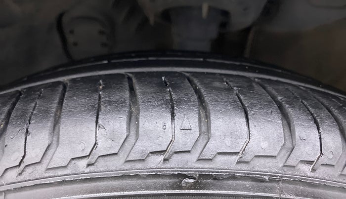 2021 Hyundai NEW I20 ASTA (O) 1.0 TURBO GDI DCT, Petrol, Automatic, 18,015 km, Left Front Tyre Tread