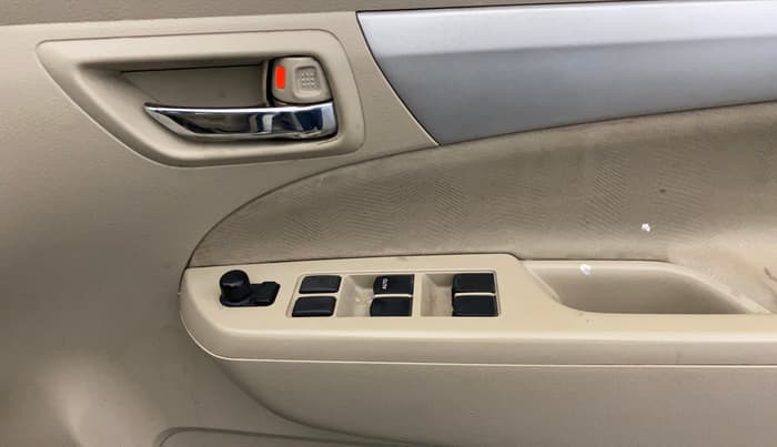 2016 Maruti Ertiga VDI SHVS, Diesel, Manual, 62,105 km, Driver Side Door Panels Control