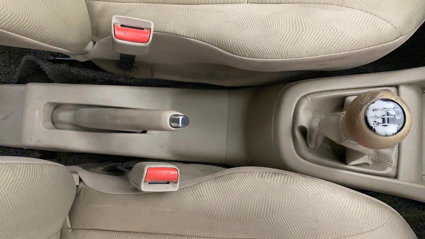 2016 Maruti Ertiga VDI SHVS, Diesel, Manual, 62,105 km, Gear Lever