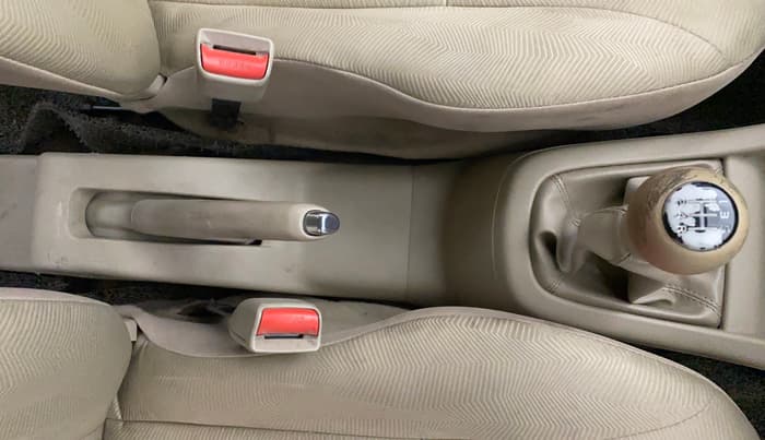 2016 Maruti Ertiga VDI SHVS, Diesel, Manual, 62,105 km, Gear Lever