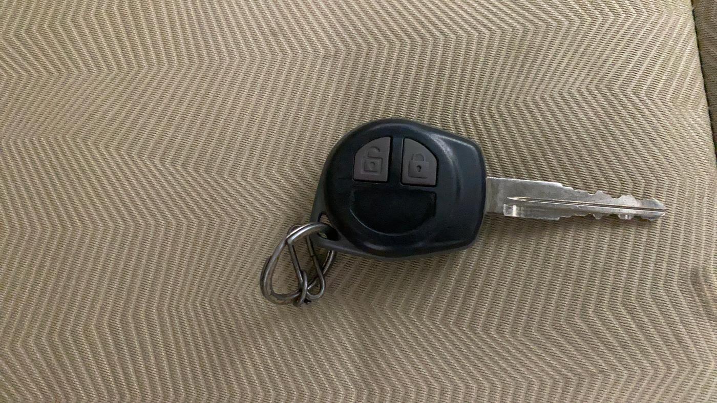 2016 Maruti Ertiga VDI SHVS, Diesel, Manual, 62,105 km, Key Close Up