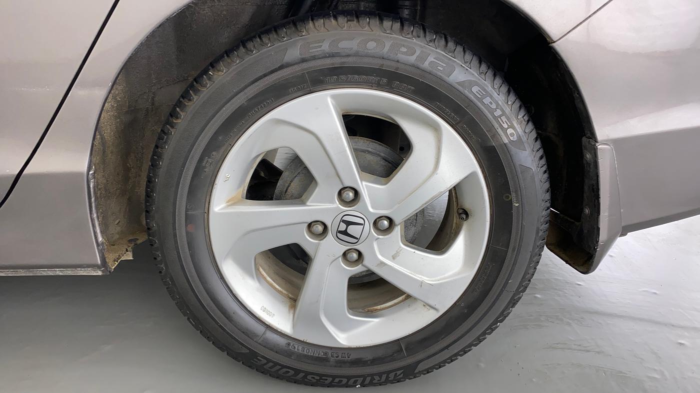 2016 Honda City V MT PETROL, CNG, Manual, 88,187 km, Left Rear Wheel