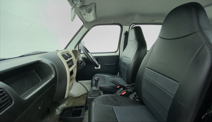 2020 Maruti Eeco TOUR V 5 SEATER CNG, CNG, Manual, 9,193 km, Right Side Front Door Cabin